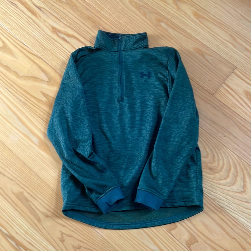 Under Armour quarter zip shirt